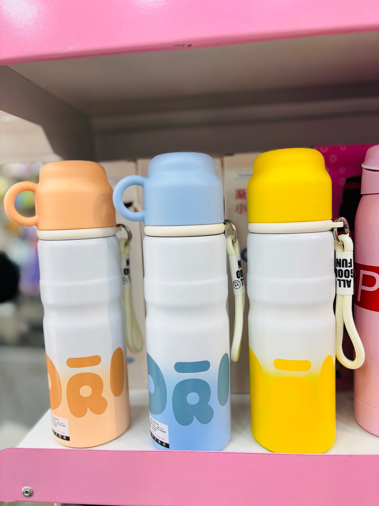 Gradient Thermo Bottle with Cup Lid – 520ml (Insulated Hot & Cold Bottel )
